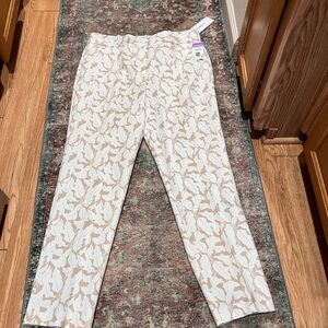 NWT Stylish White and Tan Patterned Pants